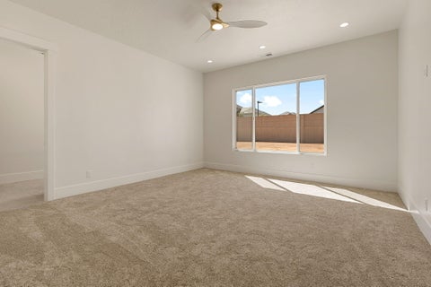 Tiny photo for 2886 E Rowan Ln, Saint George, UT 84790 (MLS # 26-274944)