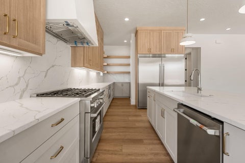Tiny photo for 2886 E Rowan Ln, Saint George, UT 84790 (MLS # 26-274944)