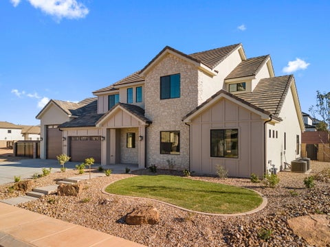 Tiny photo for 2886 E Rowan Ln, Saint George, UT 84790 (MLS # 26-274944)