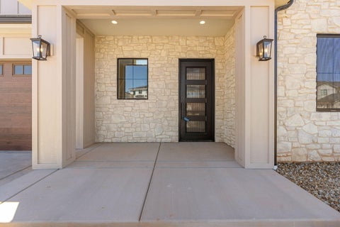 Tiny photo for 2886 E Rowan Ln, Saint George, UT 84790 (MLS # 26-274944)