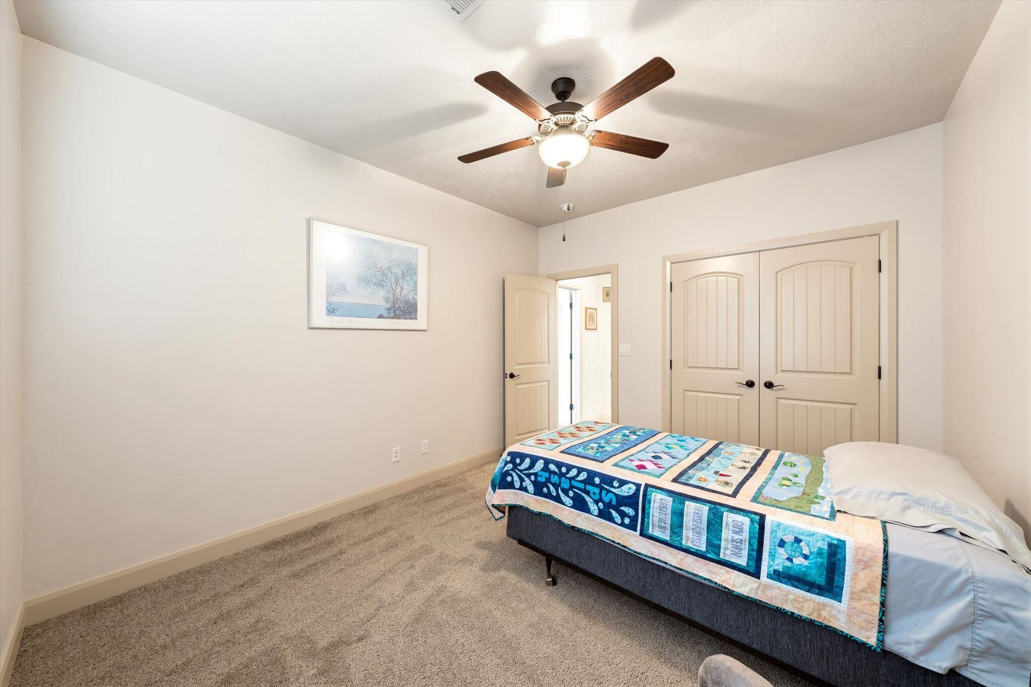 SKY RIDGE - Residential