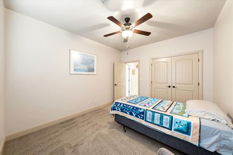 Tiny photo for 2707 W 220 N, Hurricane, UT 84737 (MLS # 26-271802)
