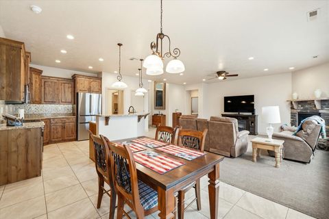 Tiny photo for 2707 W 220 N, Hurricane, UT 84737 (MLS # 26-271802)