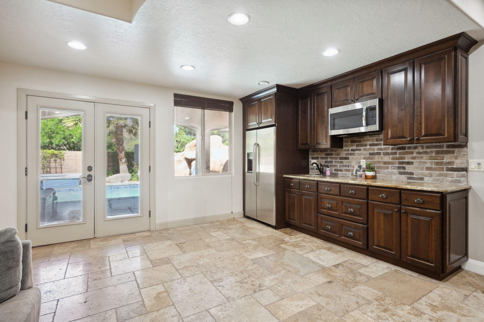 SILVER FALLS AT WASHINGTON BENCH - Residential