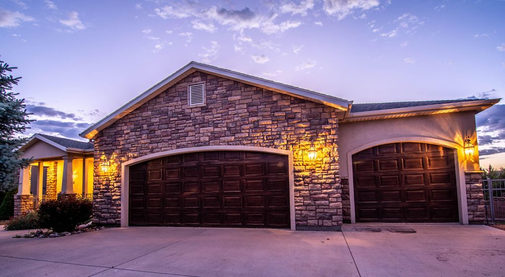 Photo of 544 S Legacy Park Ave, Cedar City, UT 84720 (MLS # 26-273388)