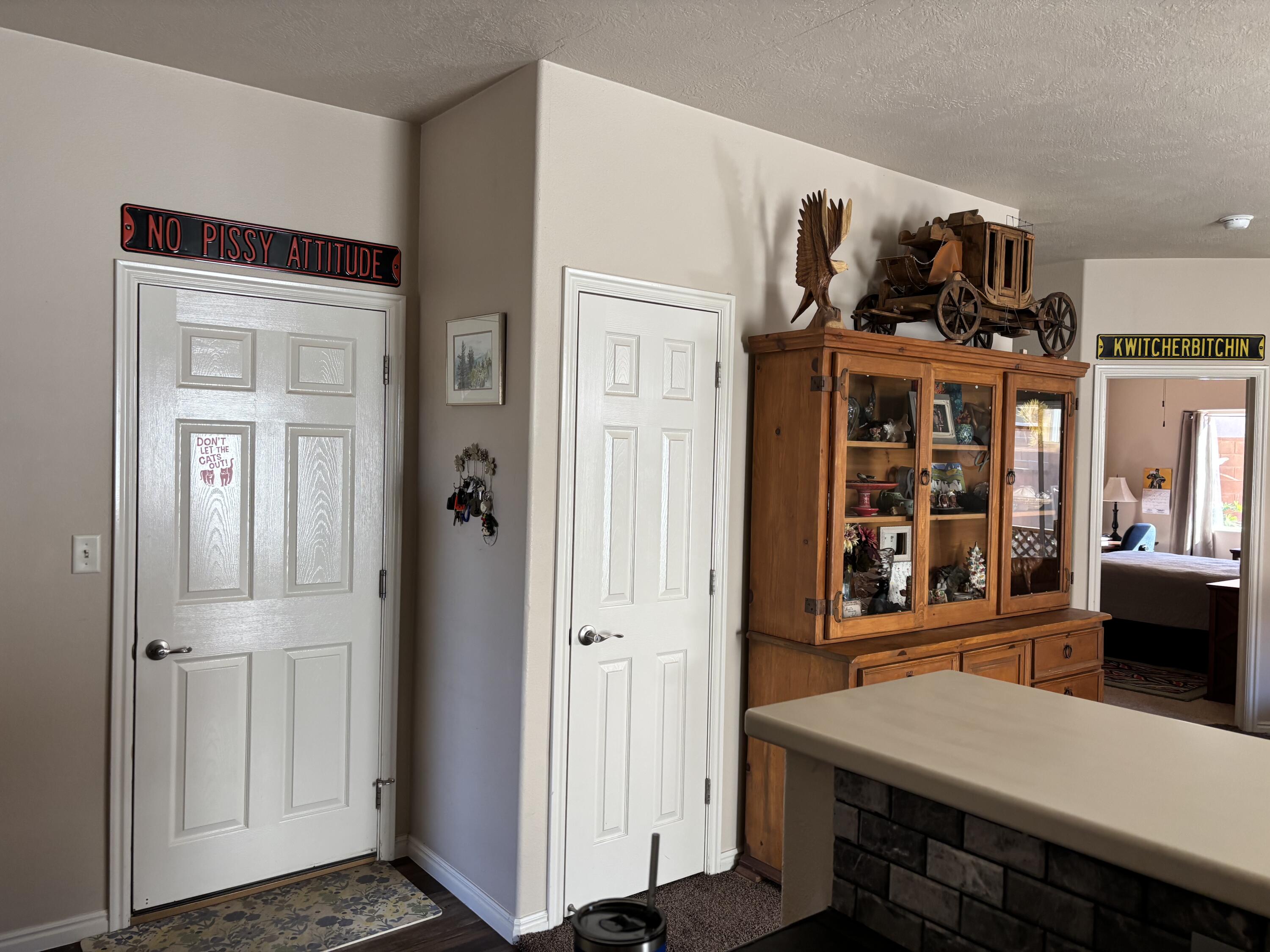 SHADOW CANYON - Residential