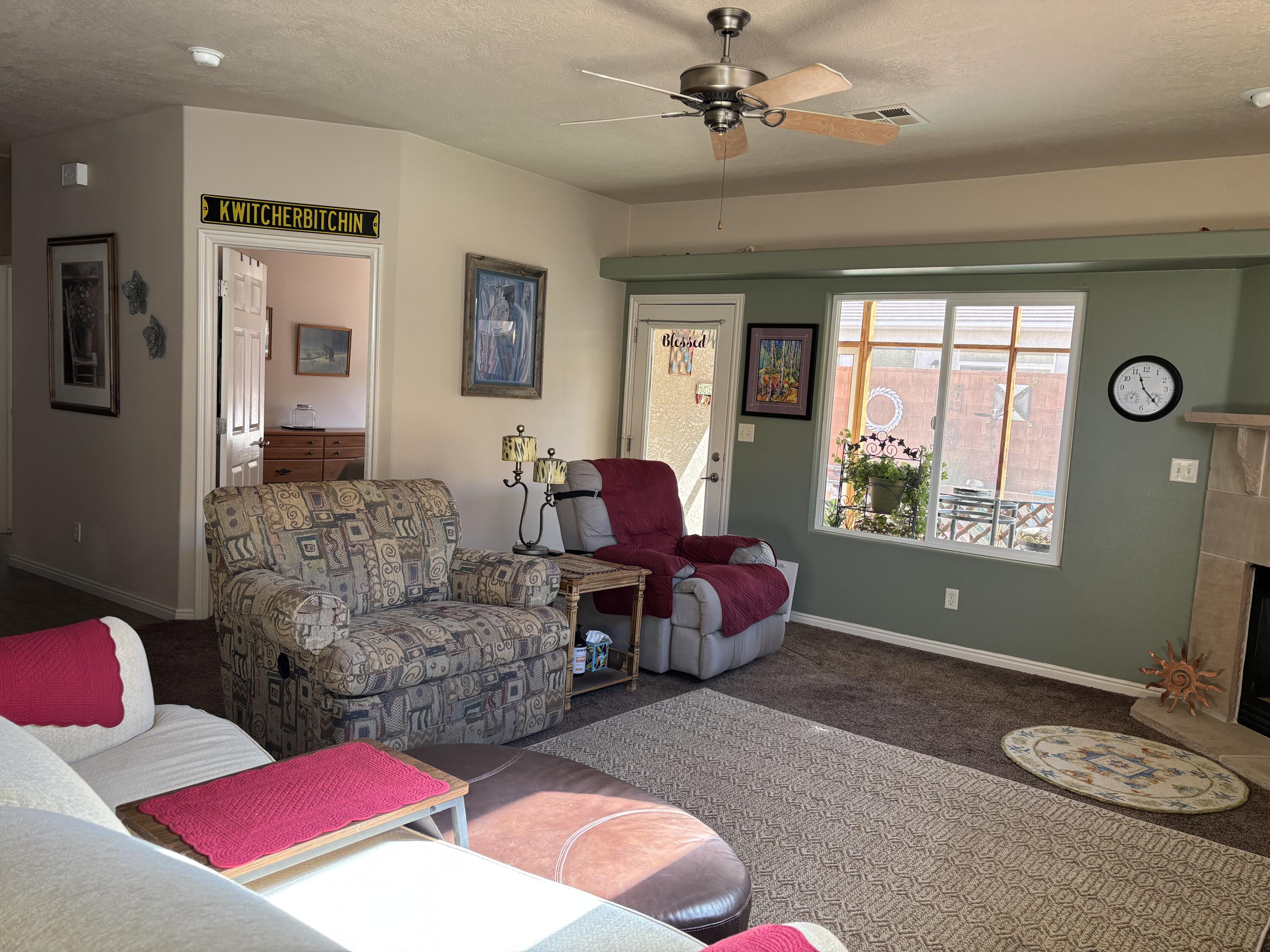 SHADOW CANYON - Residential