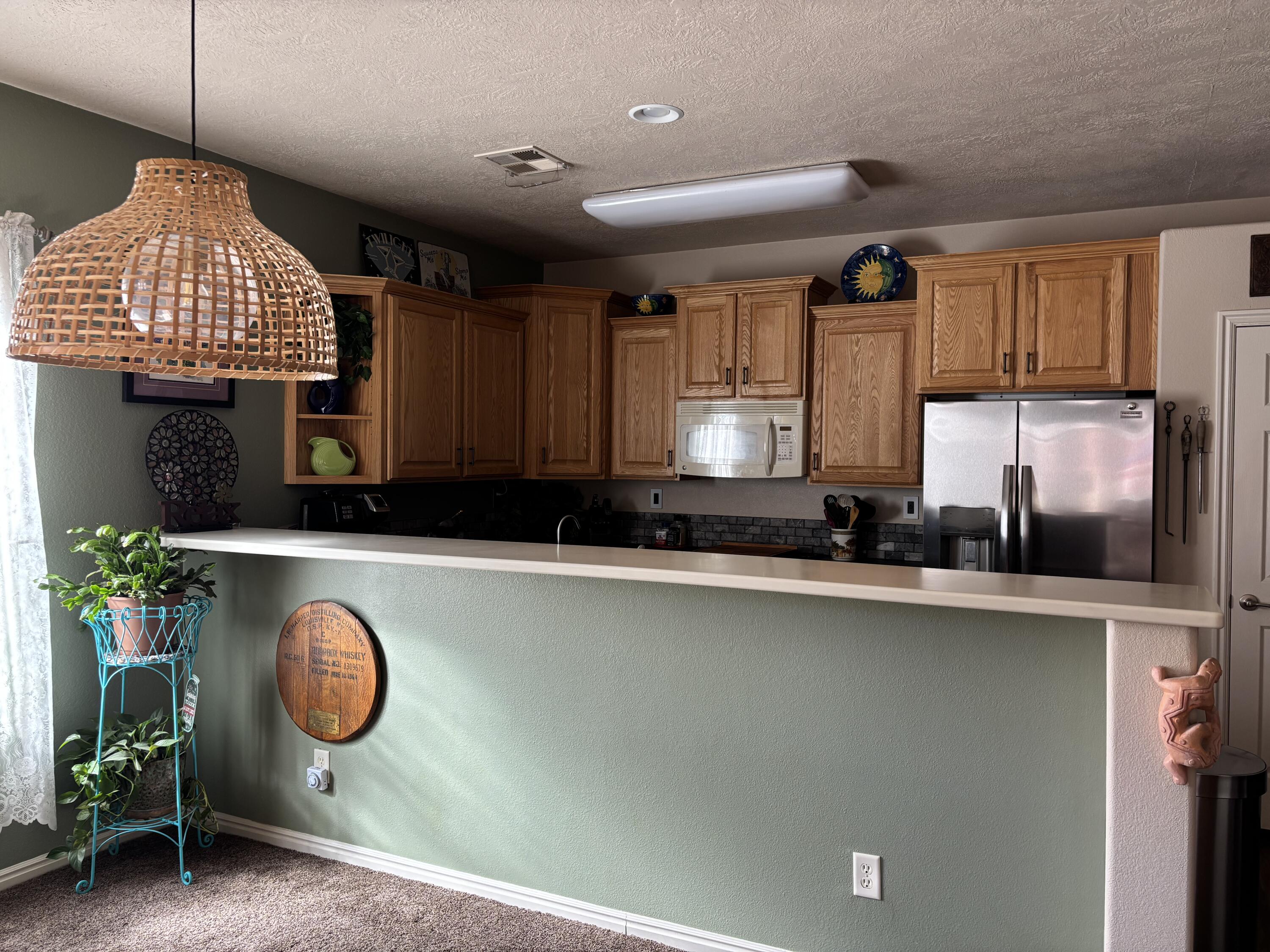 SHADOW CANYON - Residential