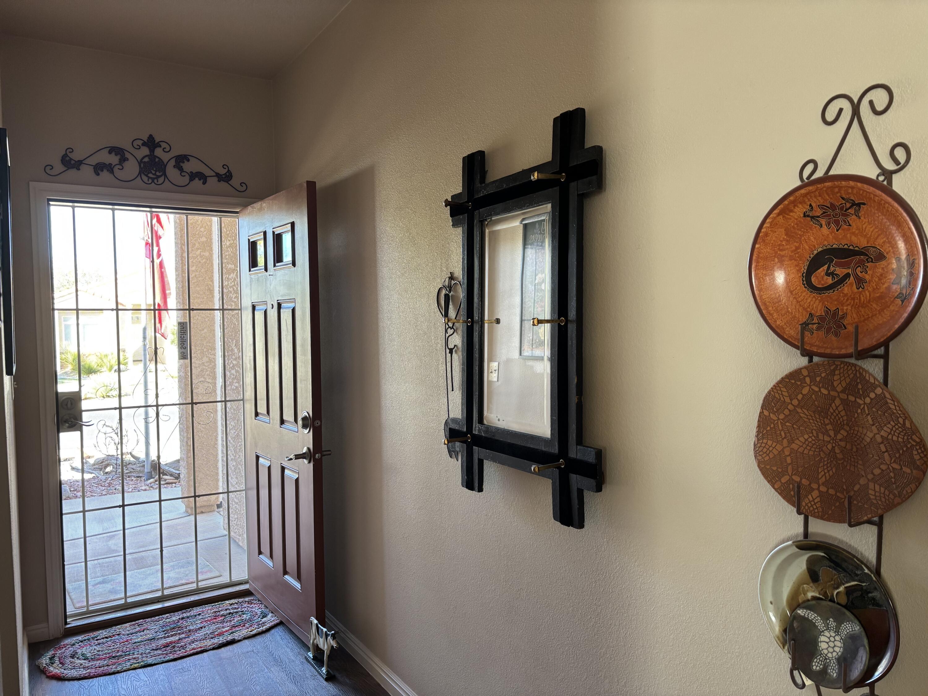 SHADOW CANYON - Residential