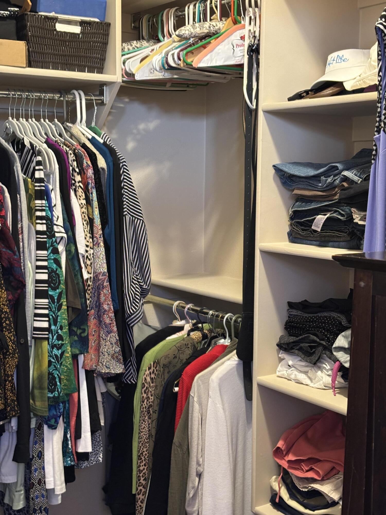 SHADOW CANYON - Residential