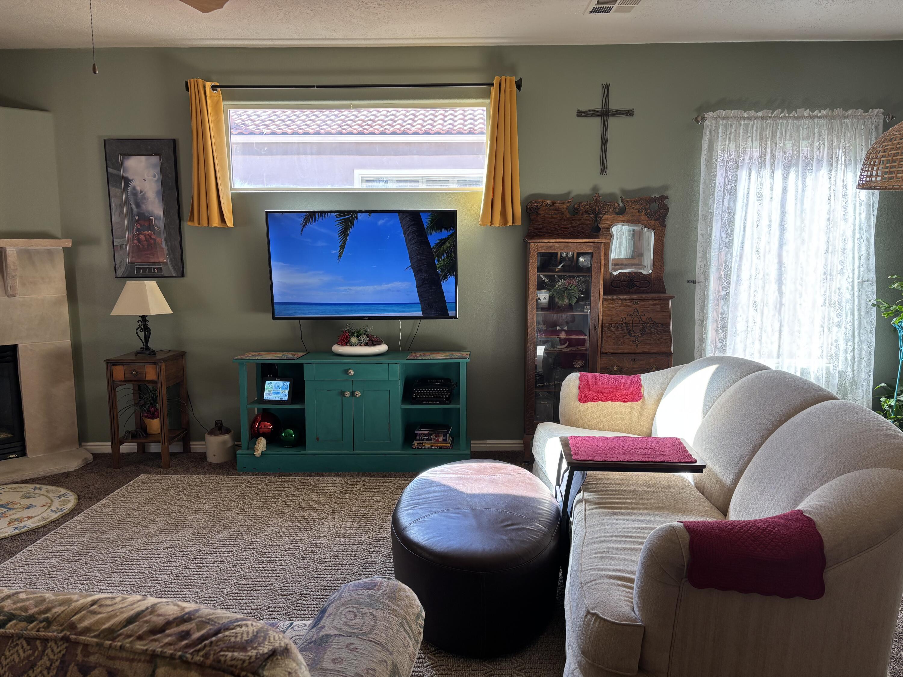 SHADOW CANYON - Residential