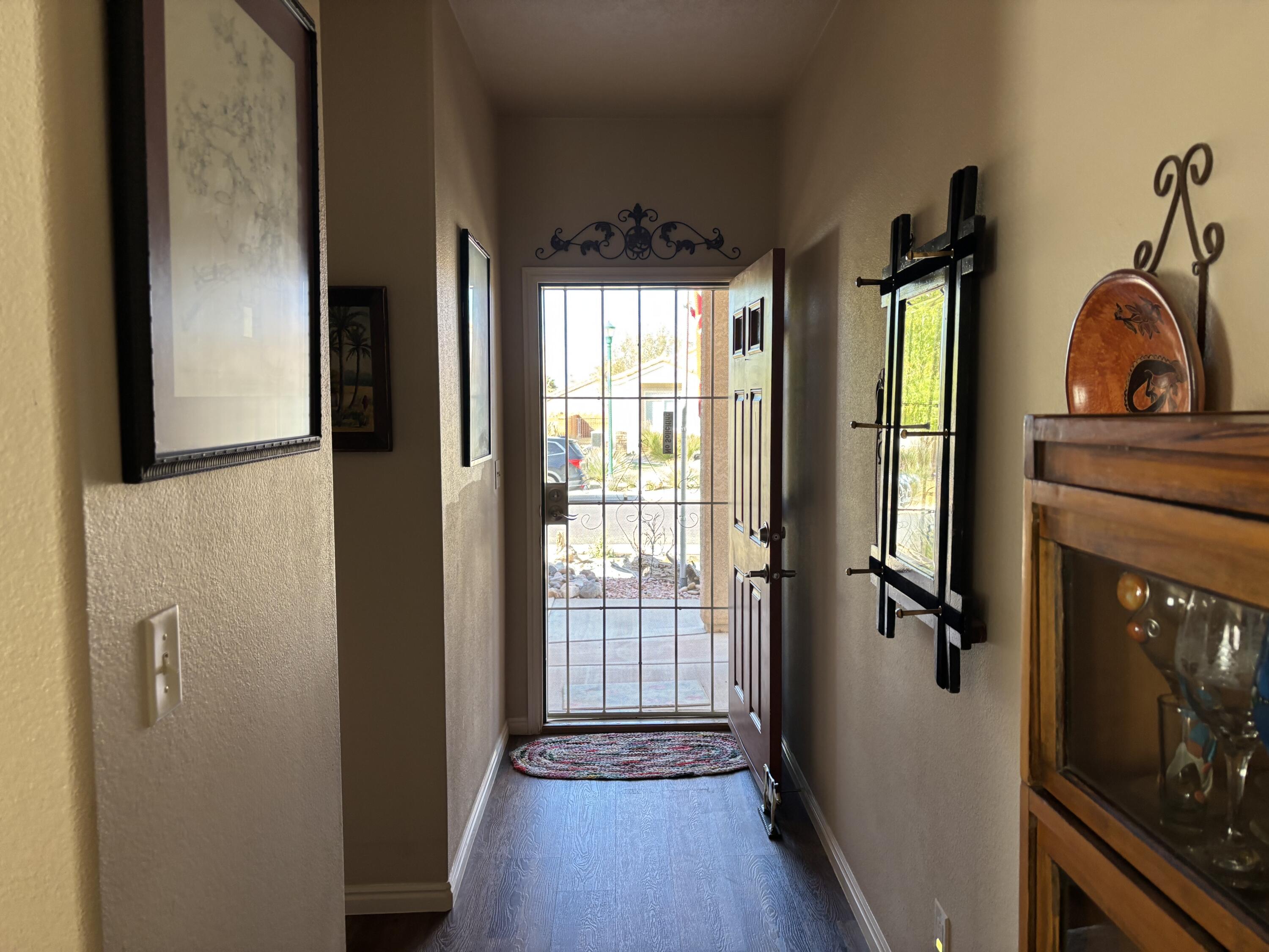 SHADOW CANYON - Residential