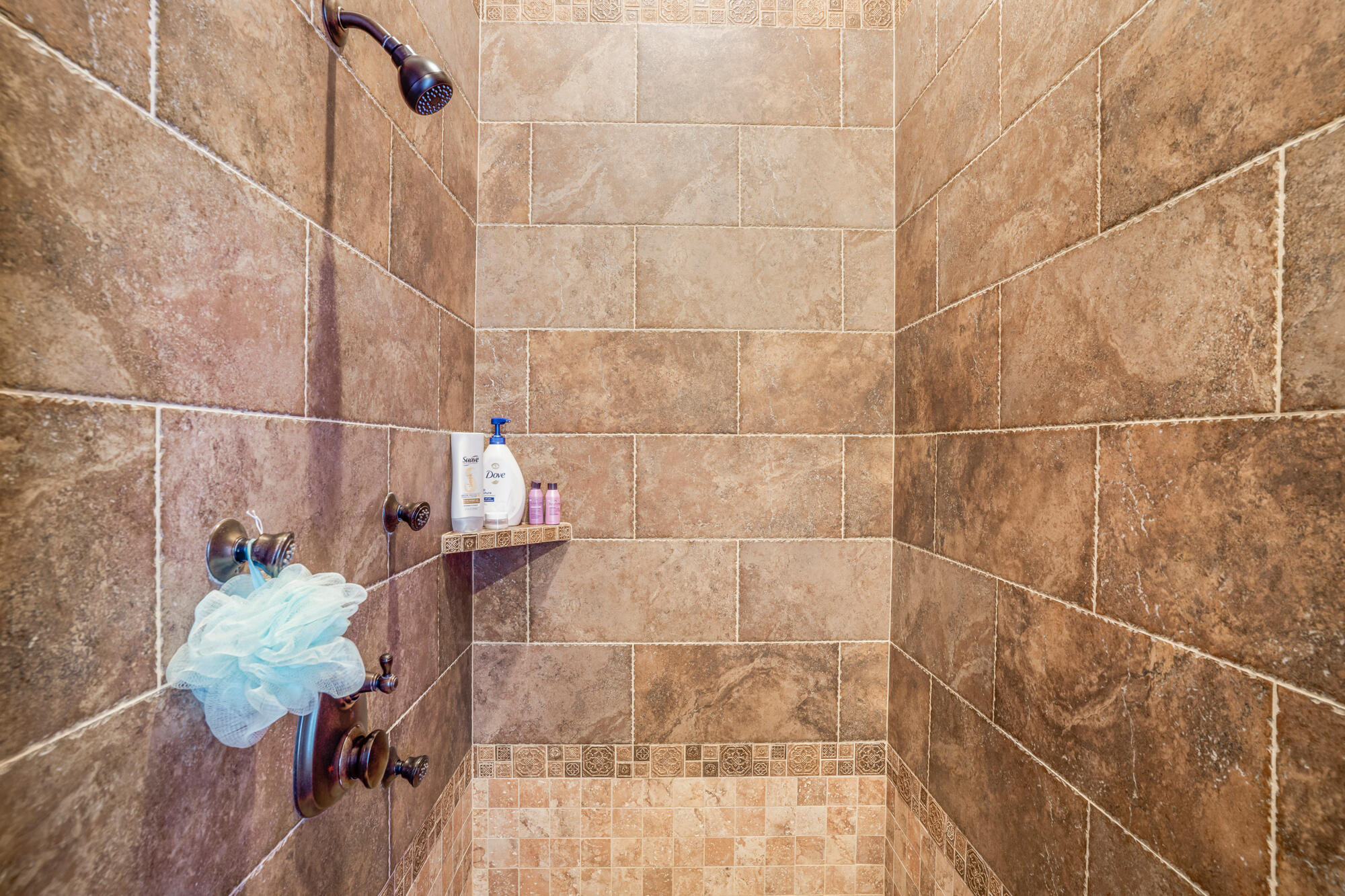 STONE CLIFF - Residential