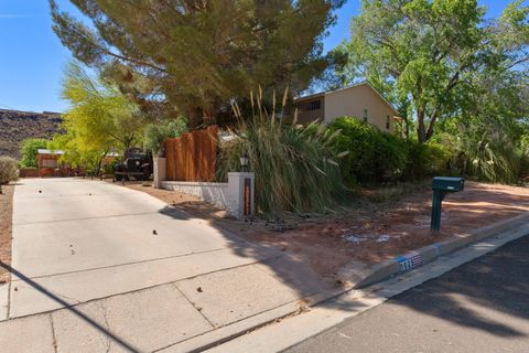 Tiny photo for 1025 N 1800 E, Saint George, UT 84770 (MLS # 26-271434)