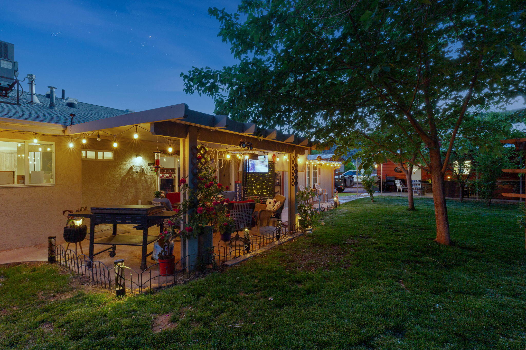 MIDDLETON TOWN - Residential