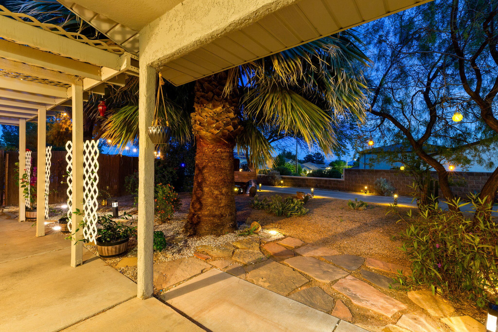 MIDDLETON TOWN - Residential