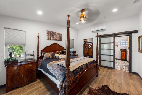 Tiny photo for 1025 N 1800 E, Saint George, UT 84770 (MLS # 26-271434)