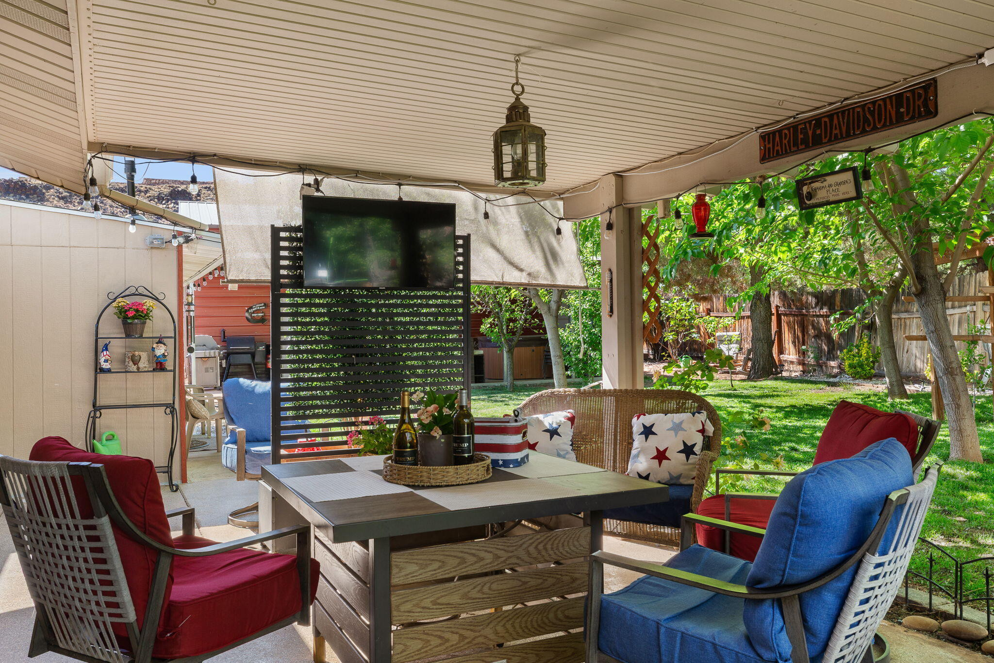 MIDDLETON TOWN - Residential