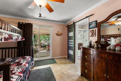 Tiny photo for 1025 N 1800 E, Saint George, UT 84770 (MLS # 26-271434)