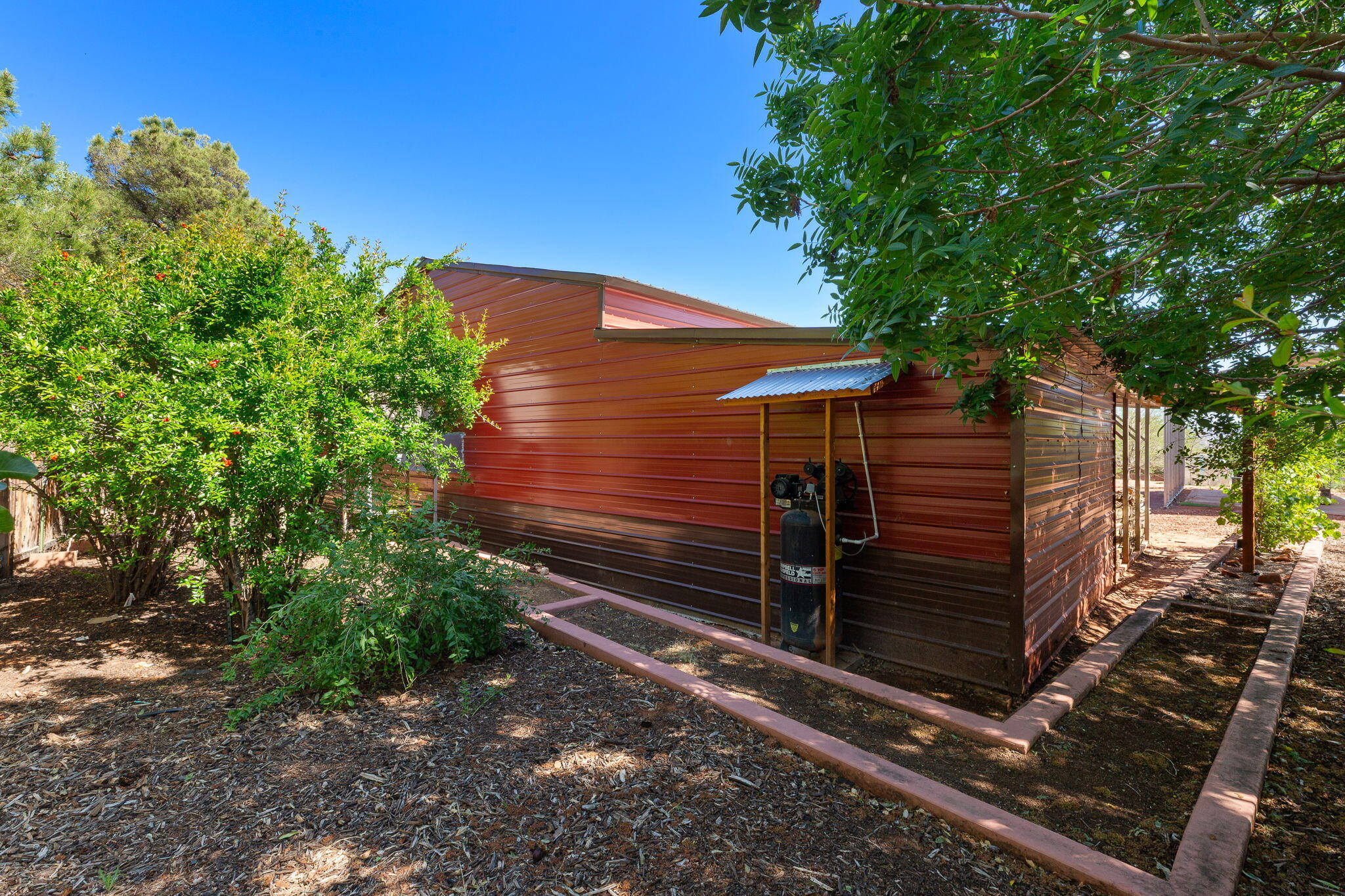 MIDDLETON TOWN - Residential