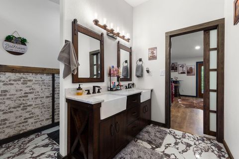 Tiny photo for 1025 N 1800 E, Saint George, UT 84770 (MLS # 26-271434)