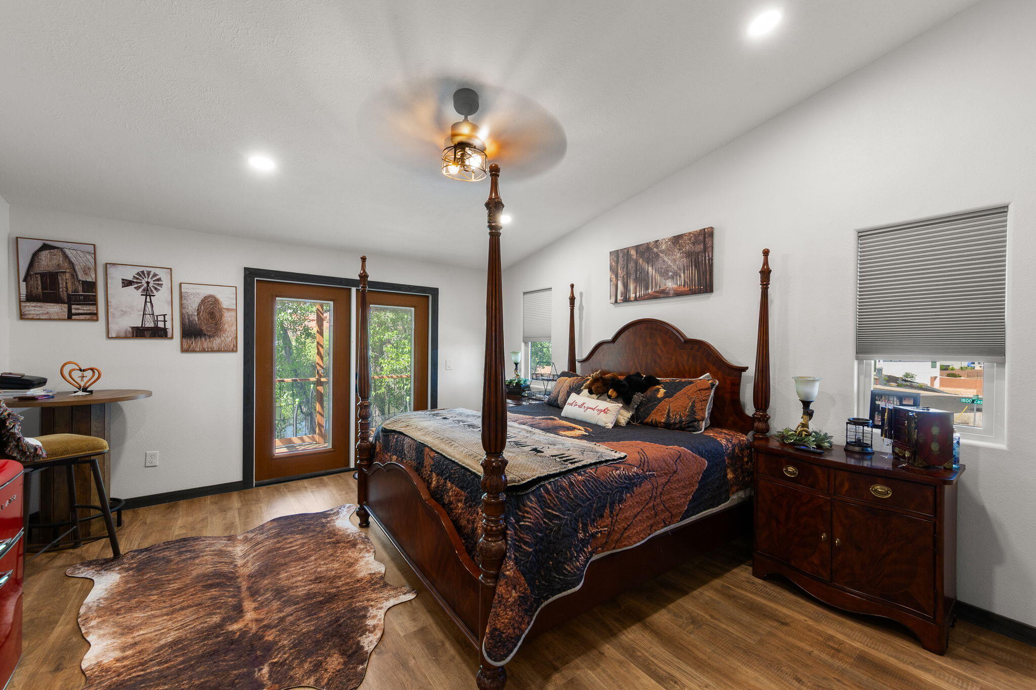 MIDDLETON TOWN - Residential