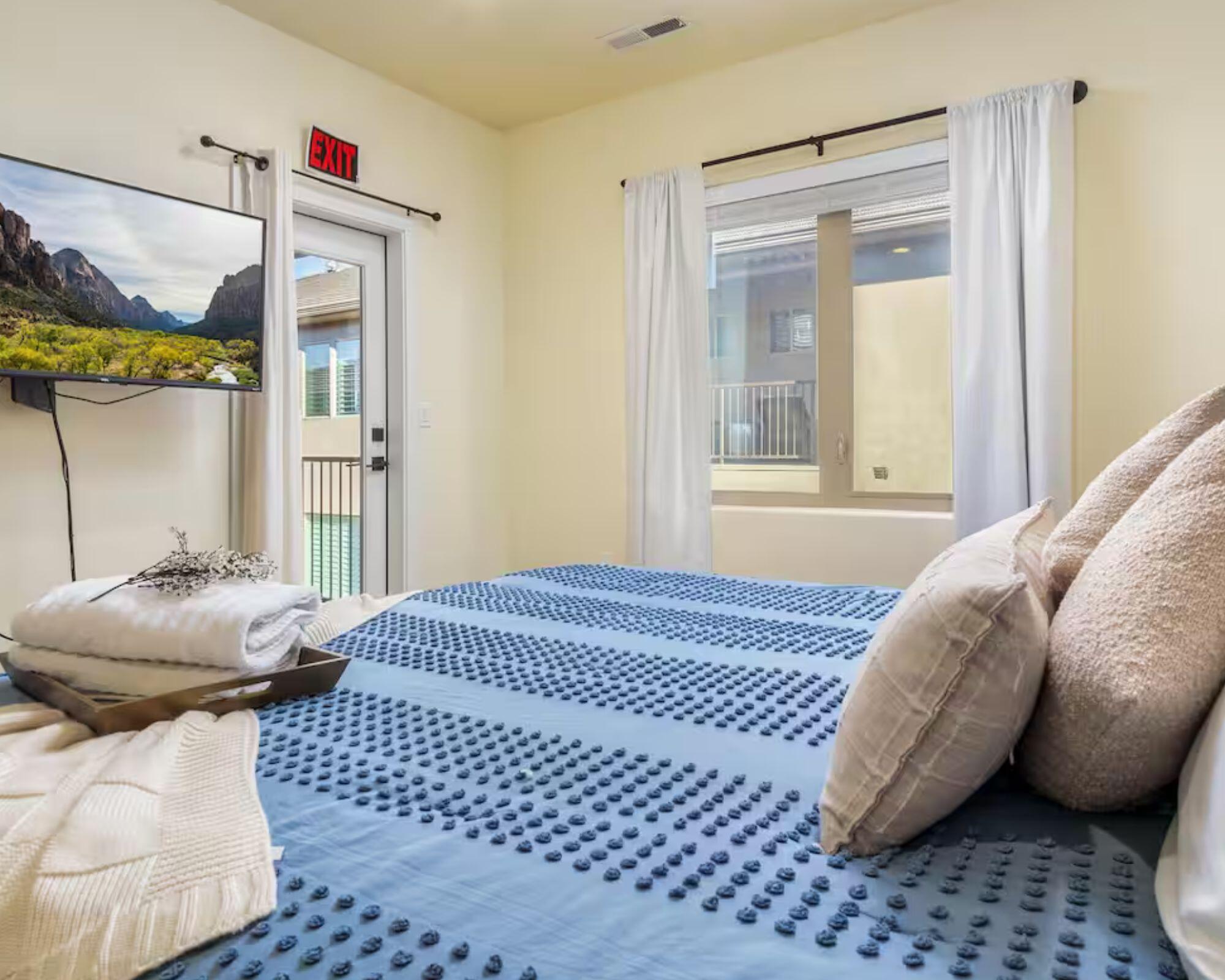 ZION VILLAGE TWHM - Residential