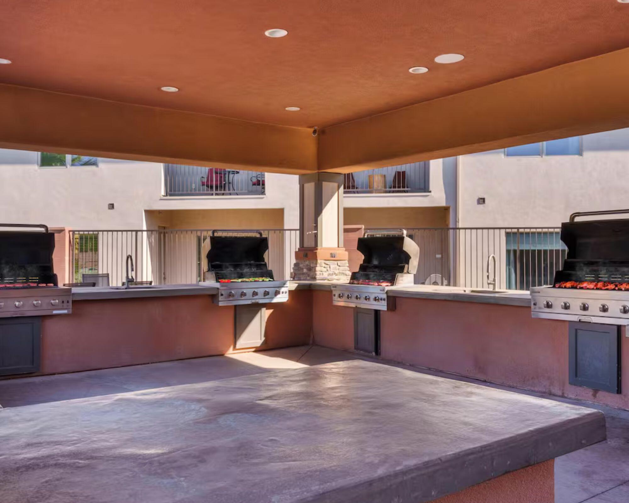 ZION VILLAGE TWHM - Residential