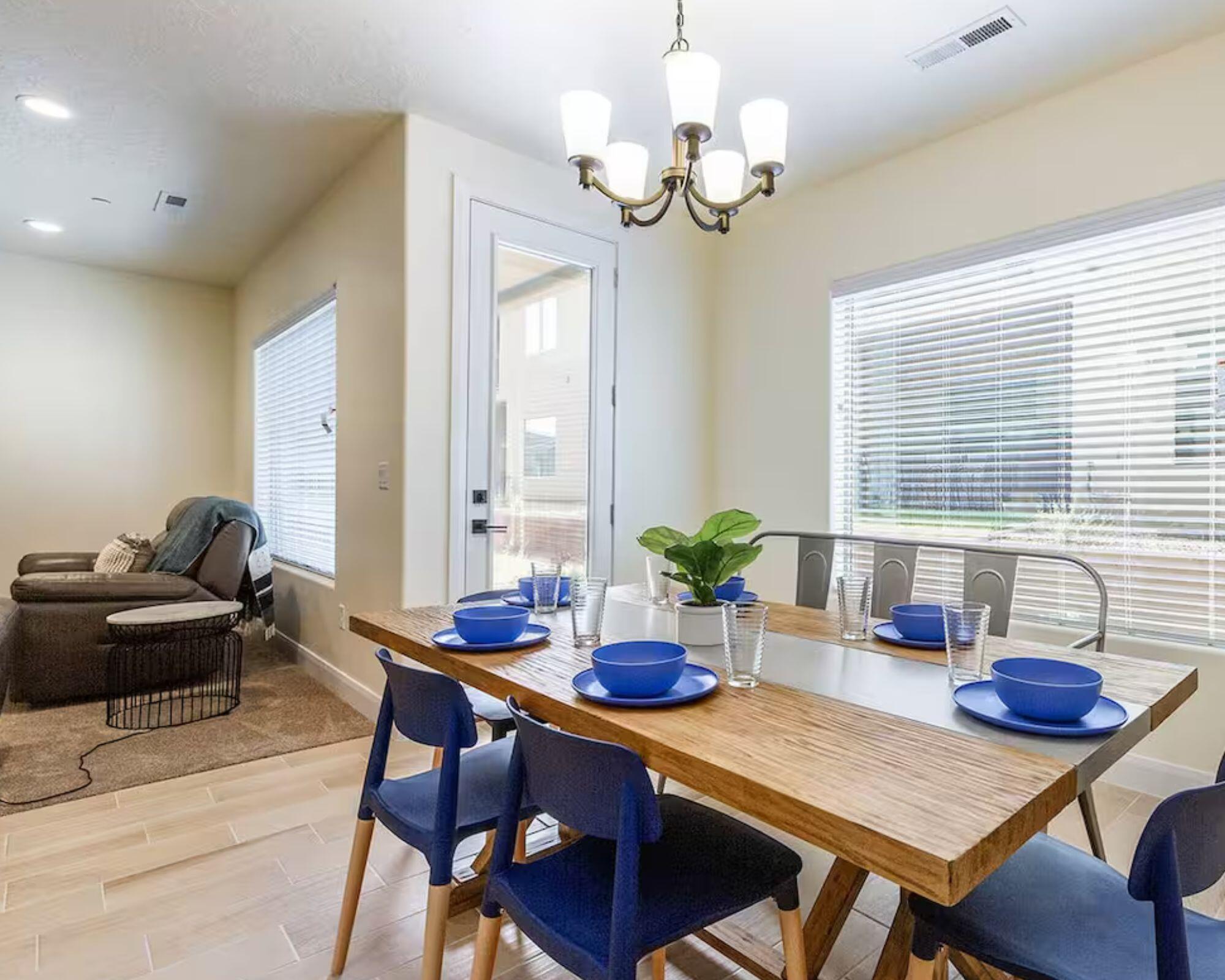 ZION VILLAGE TWHM - Residential