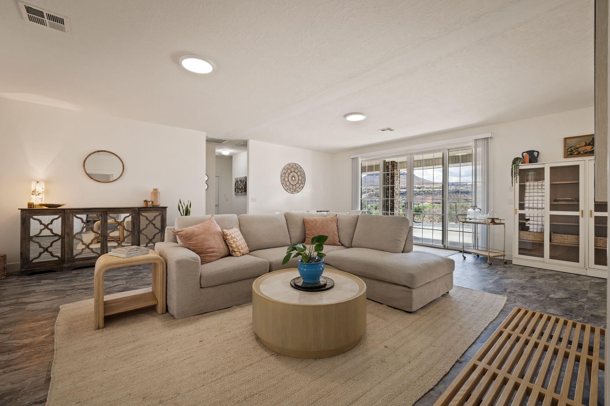 SANDSTONE TERRACE - Residential