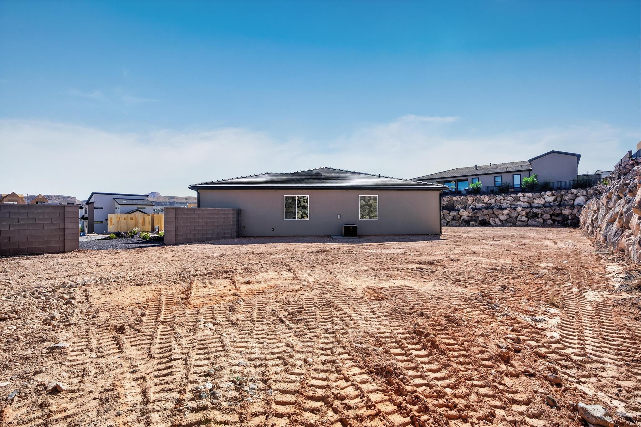 SCENIC POINTE - Residential