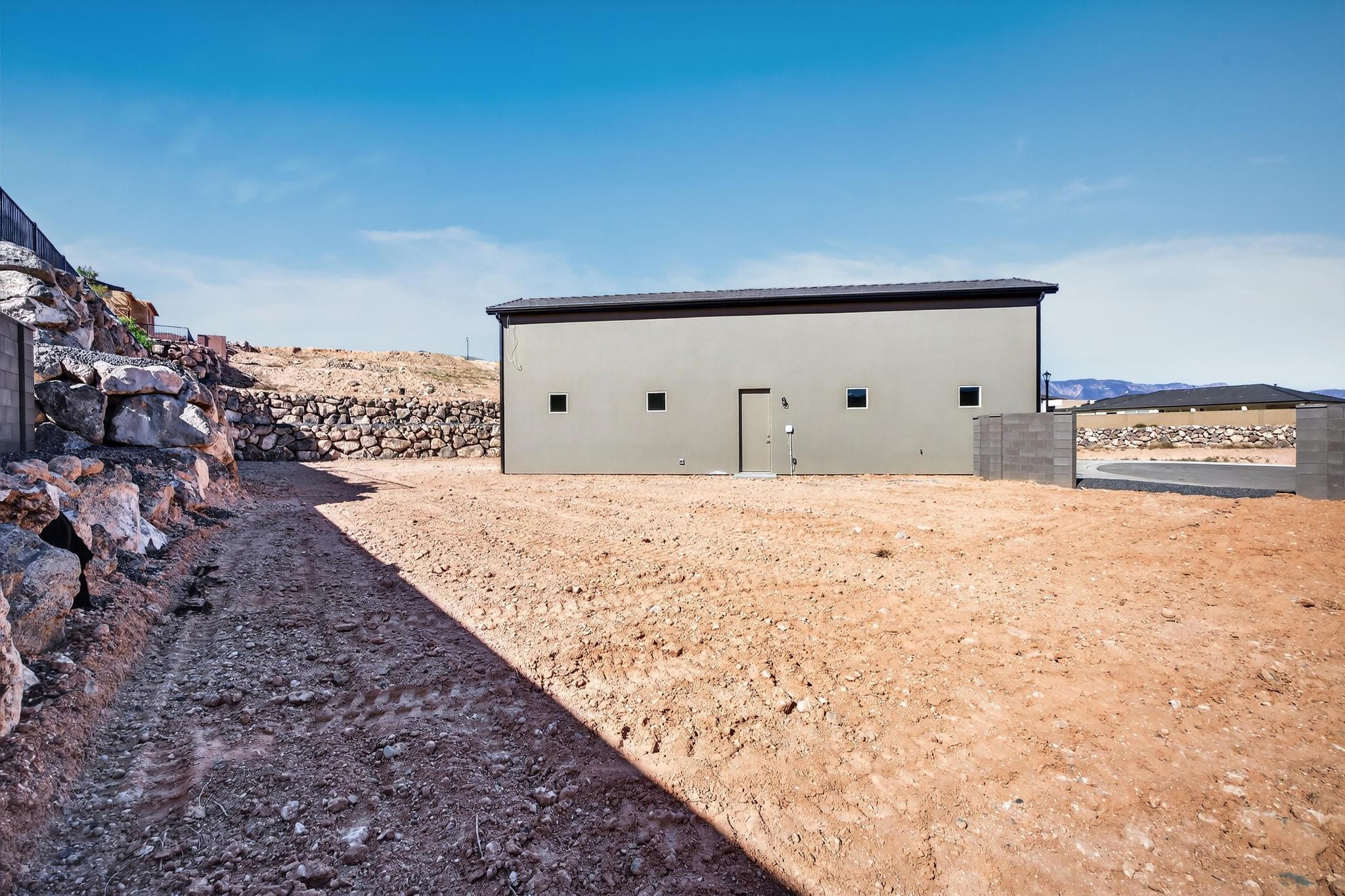 SCENIC POINTE - Residential