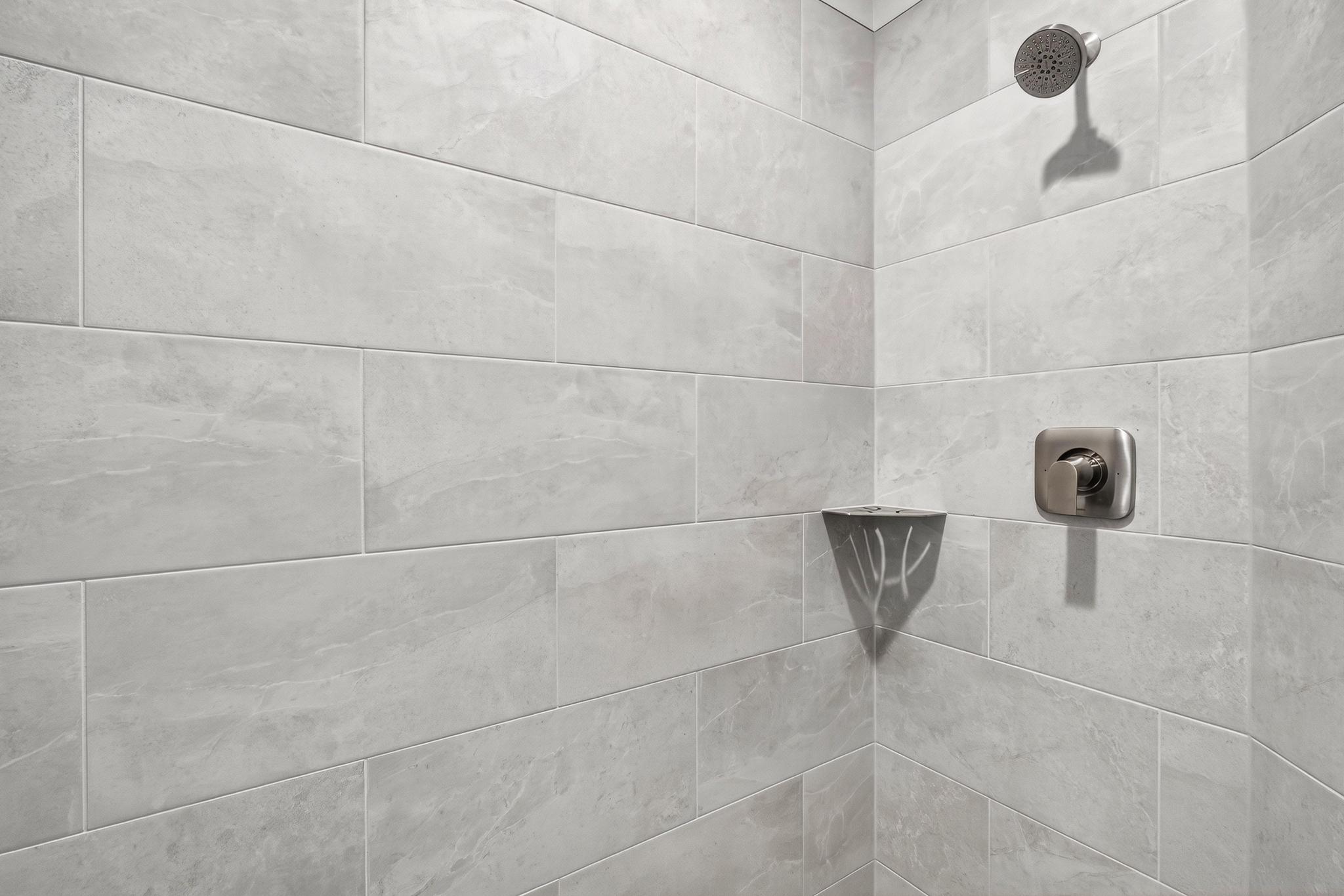 SCENIC POINTE - Residential