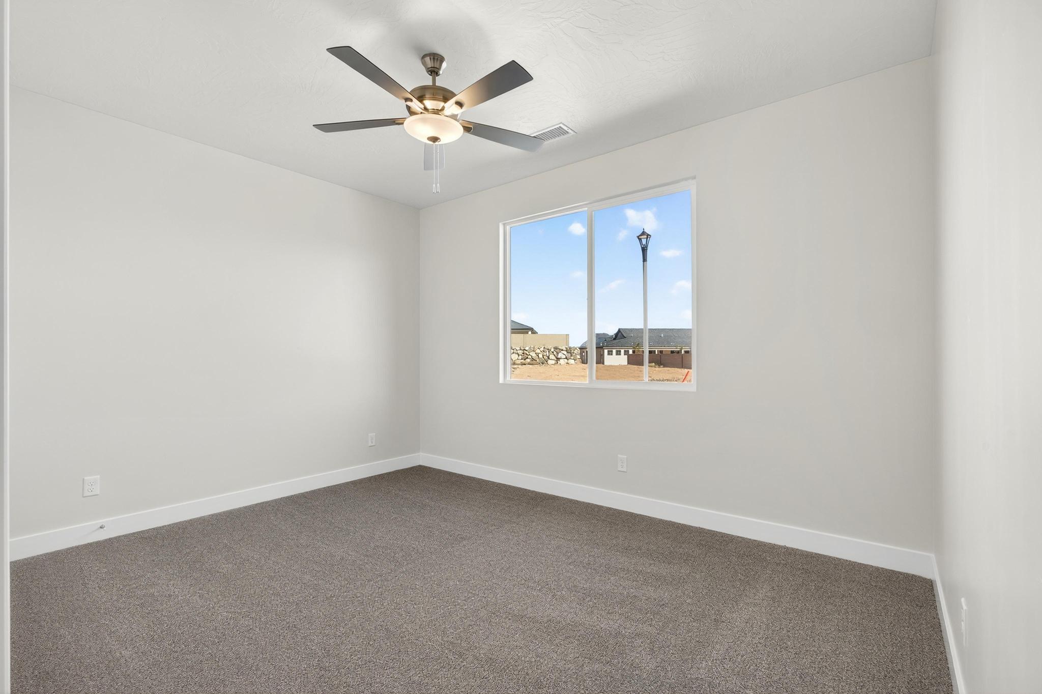 SCENIC POINTE - Residential