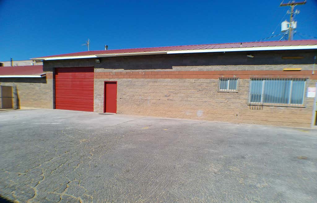 Photo of 635 Redrock RD, Saint George, UT 84770 (MLS # 26-275271)