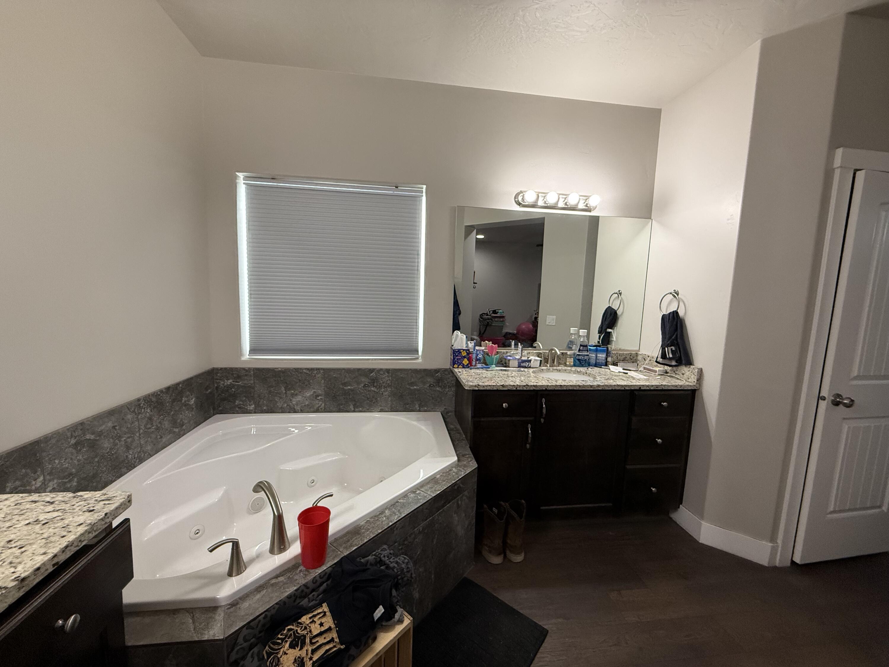 BROOKHAVEN FIELDS - Residential