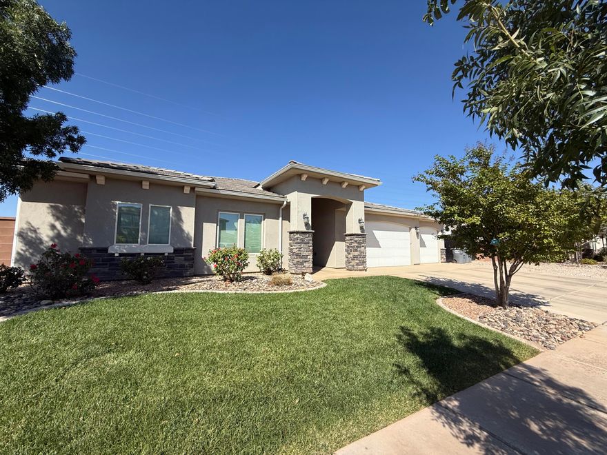 Welcome to your dream home located in one of Washington Field's friendly neighborhood, this property features a sprawling backyard, ideal for outdoor entertaining, gardening, or simply enjoying the serene surroundings. 
Inside, you'll find an open, single-level floor plan designed for easy living and low-maintenance lifestyle. Every space is thoughtfully laid out to create a functional and inviting atmosphere.
Located just minutes from top-rated local schools. You'll love the friendly atmosphere of the neighborhood, complete with a community pool where you can relax and cool off.