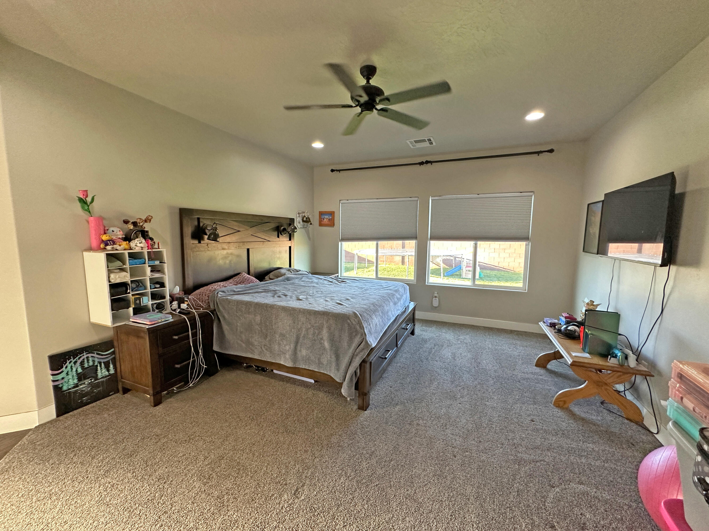 BROOKHAVEN FIELDS - Residential