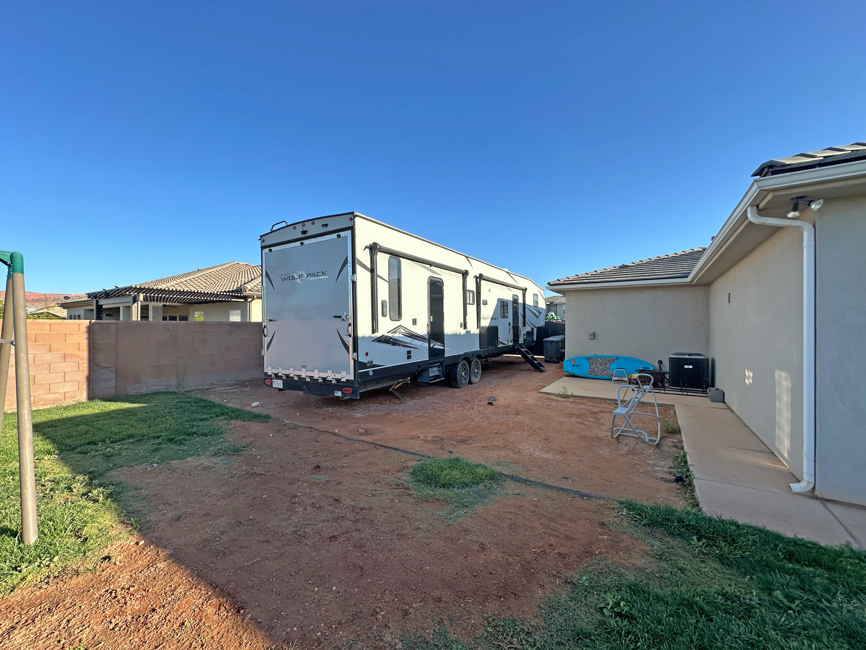 BROOKHAVEN FIELDS - Residential