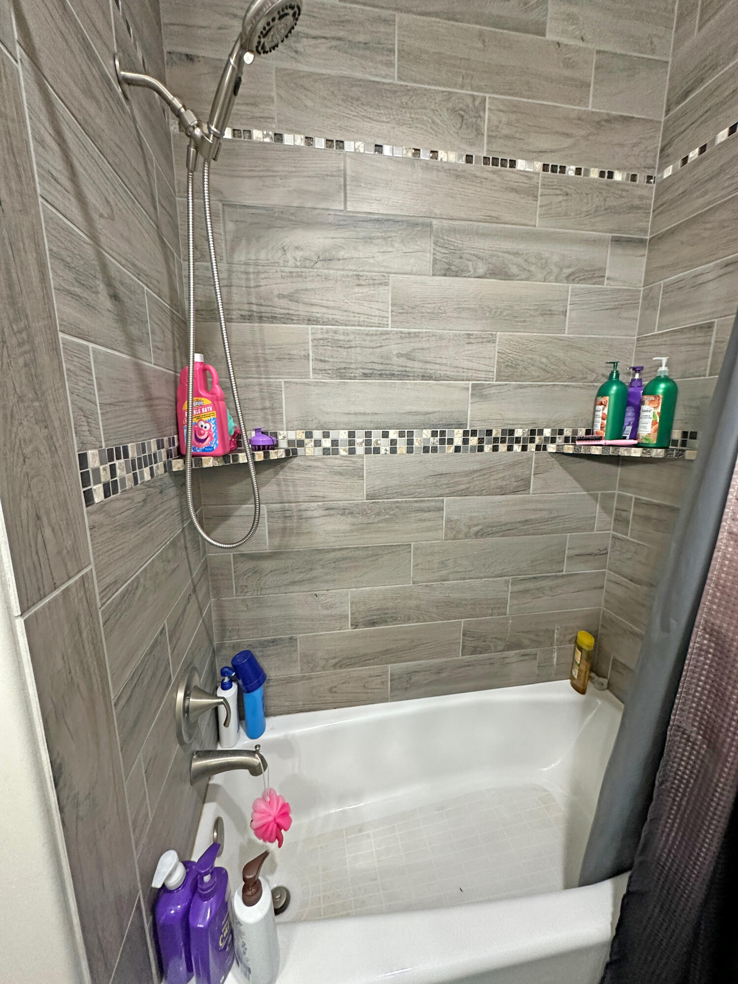 BROOKHAVEN FIELDS - Residential