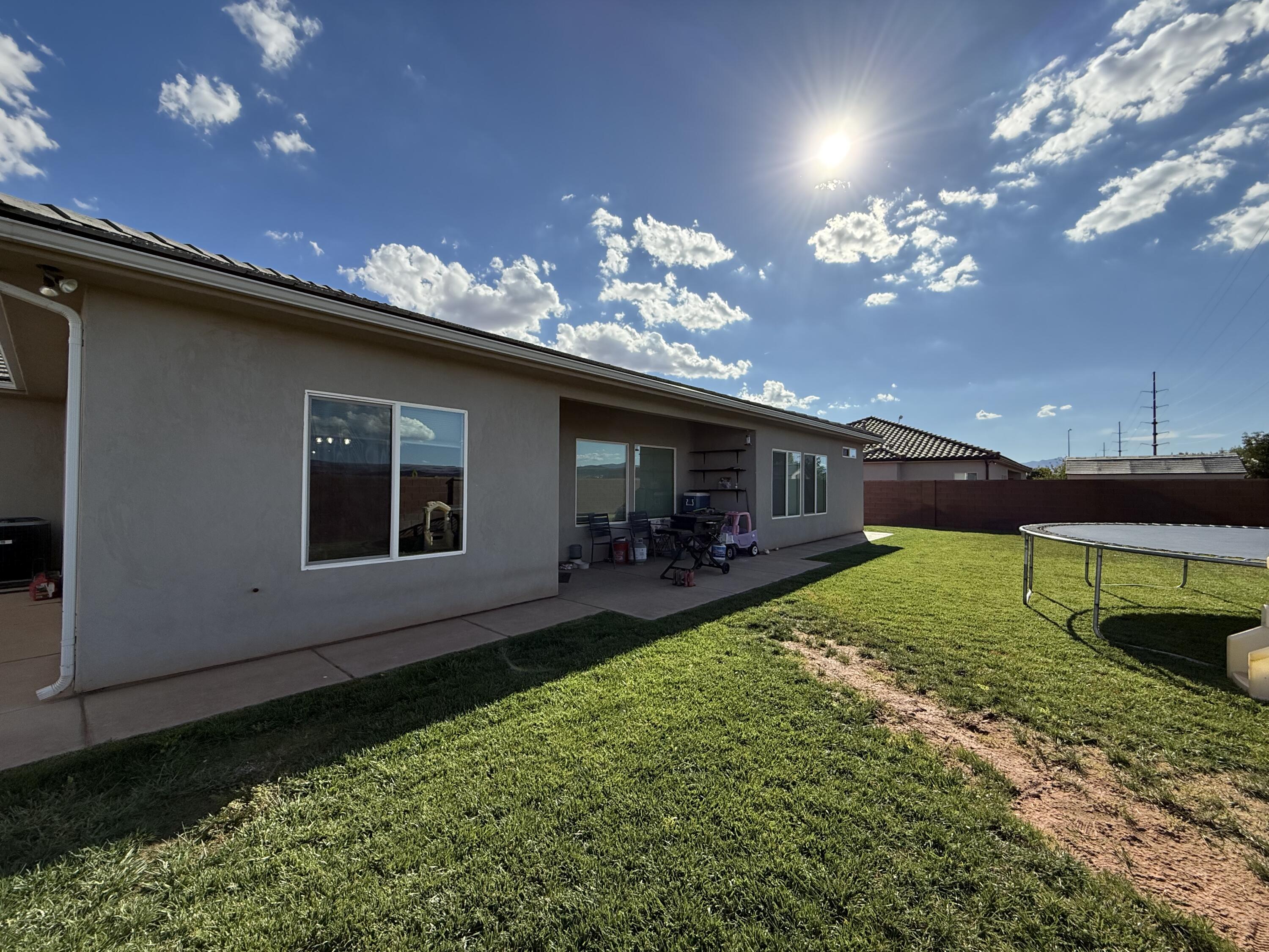 BROOKHAVEN FIELDS - Residential