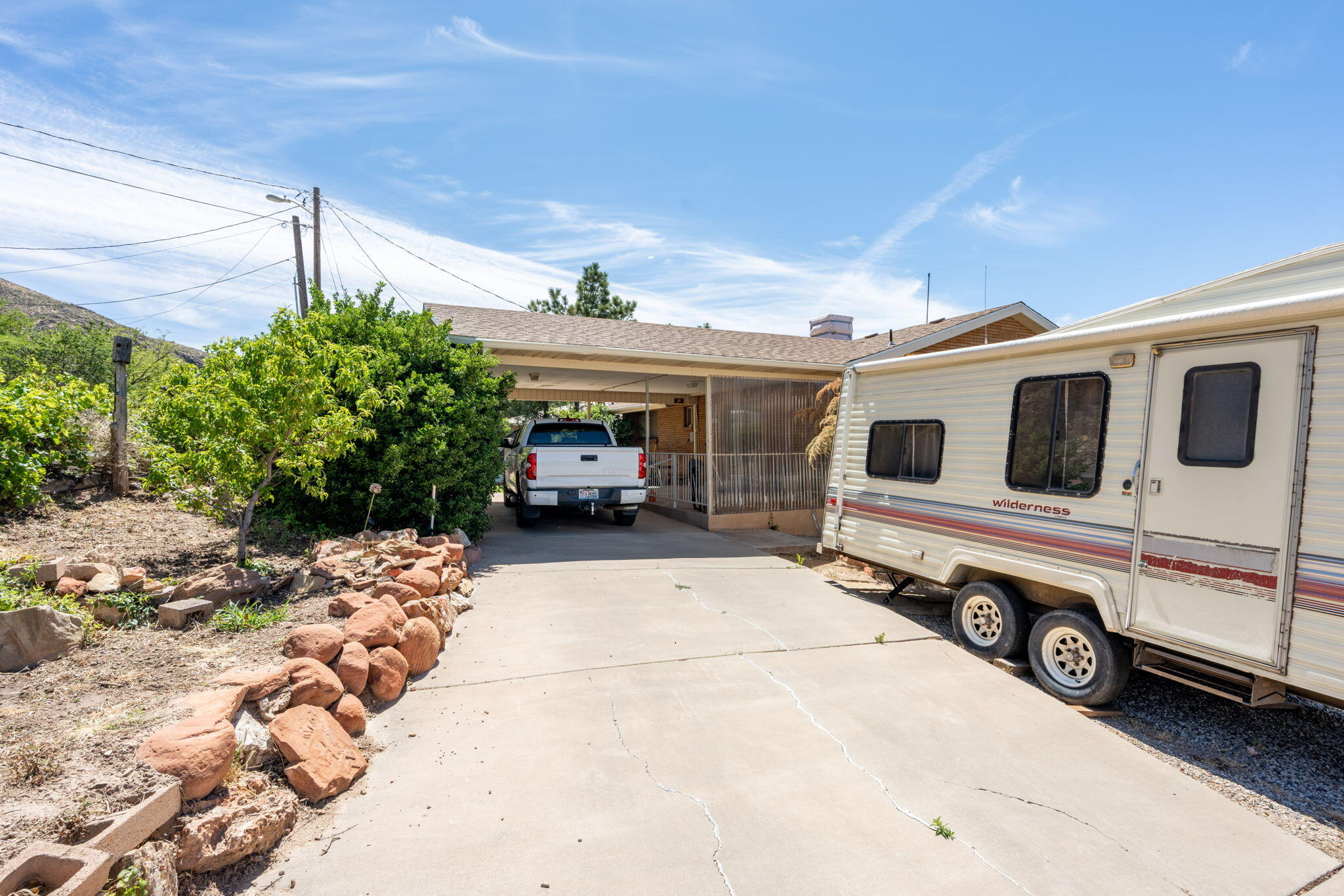 LAVERKIN TOWNSITE AND FIELD - Residential