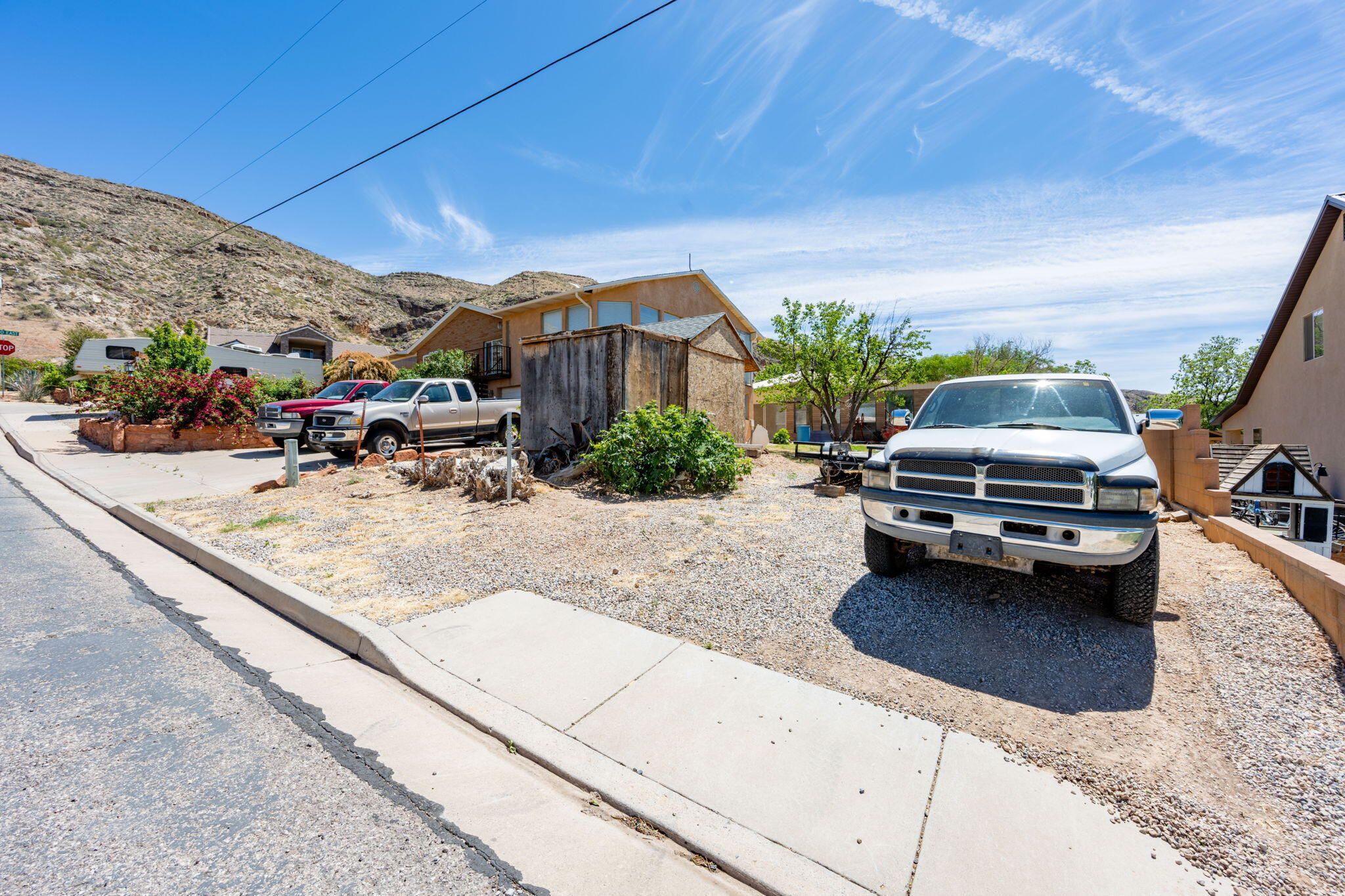 LAVERKIN TOWNSITE AND FIELD - Residential