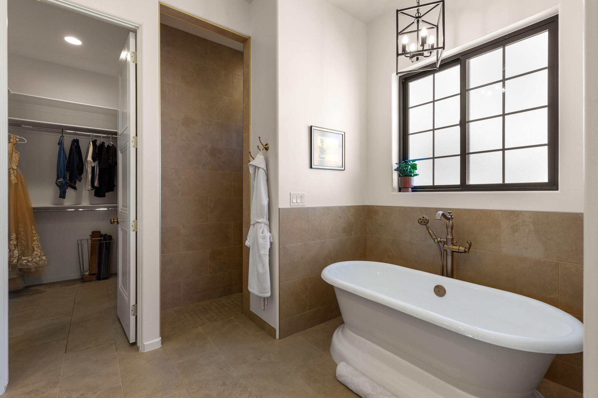 VINEYARD RIDGE - Residential