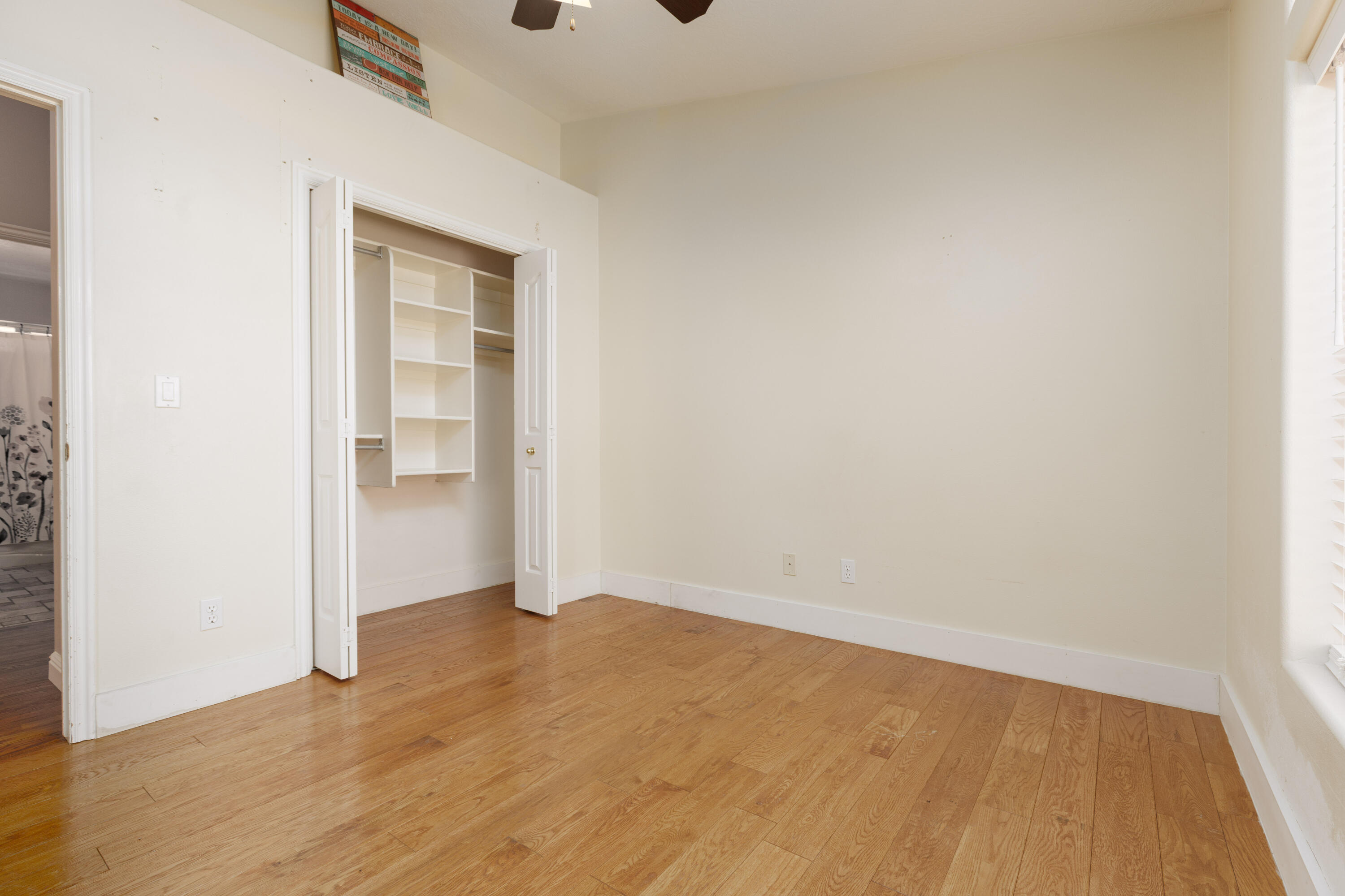 BLOOMINGTON HILLS - Residential