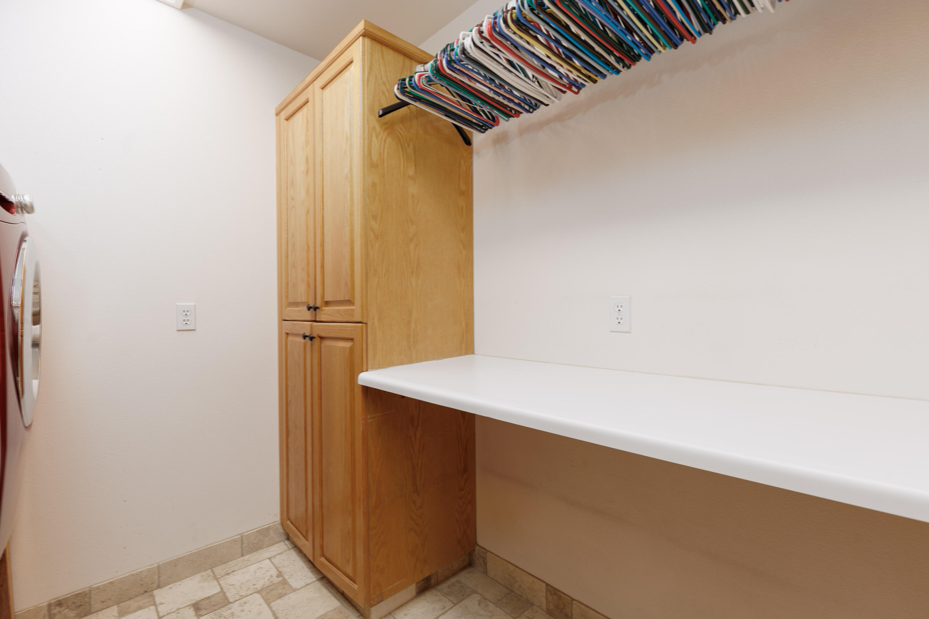 BLOOMINGTON HILLS - Residential