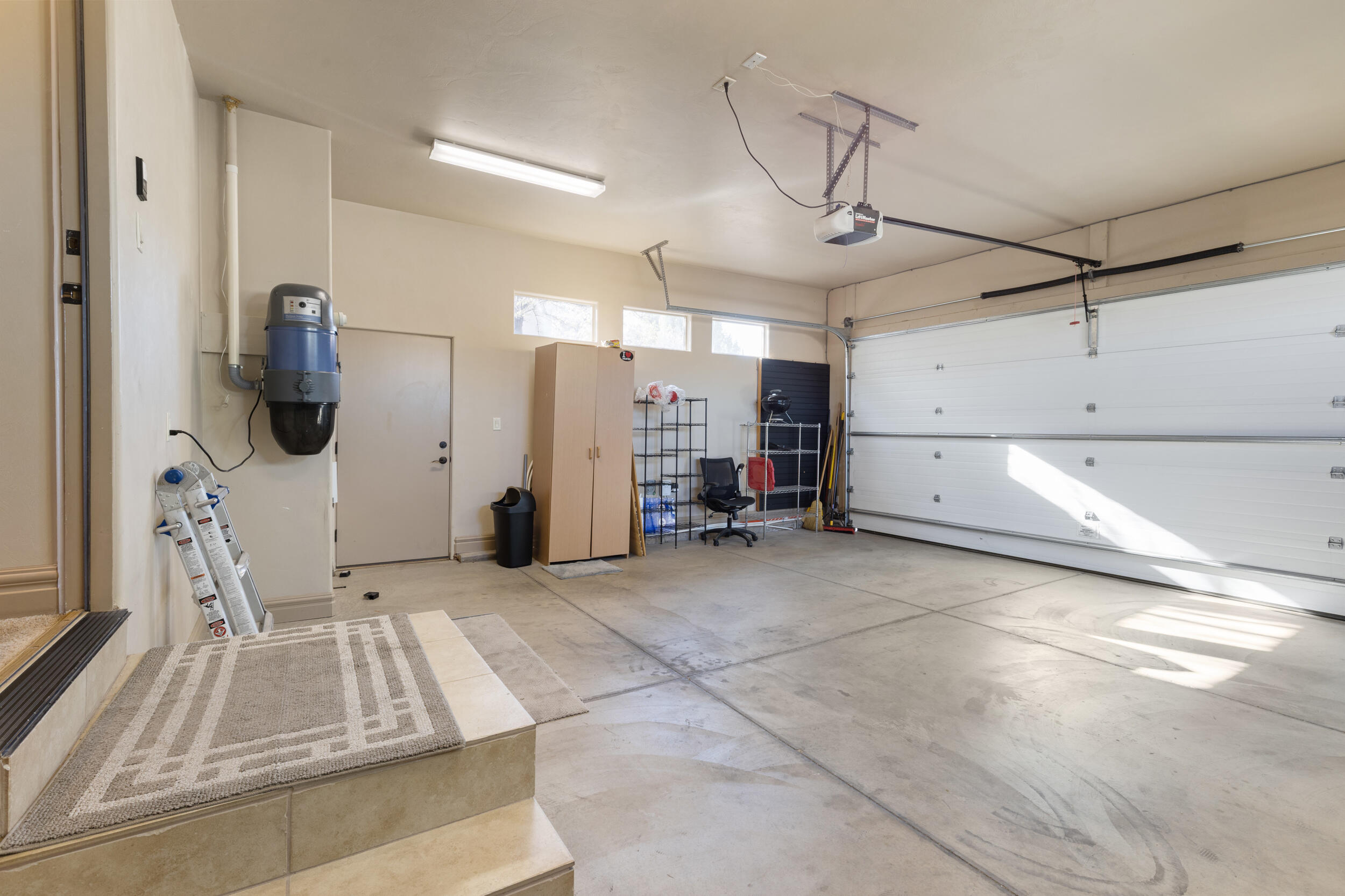 BRIDGEWATER TOWNHOMES AT SUNBROOK - Residential