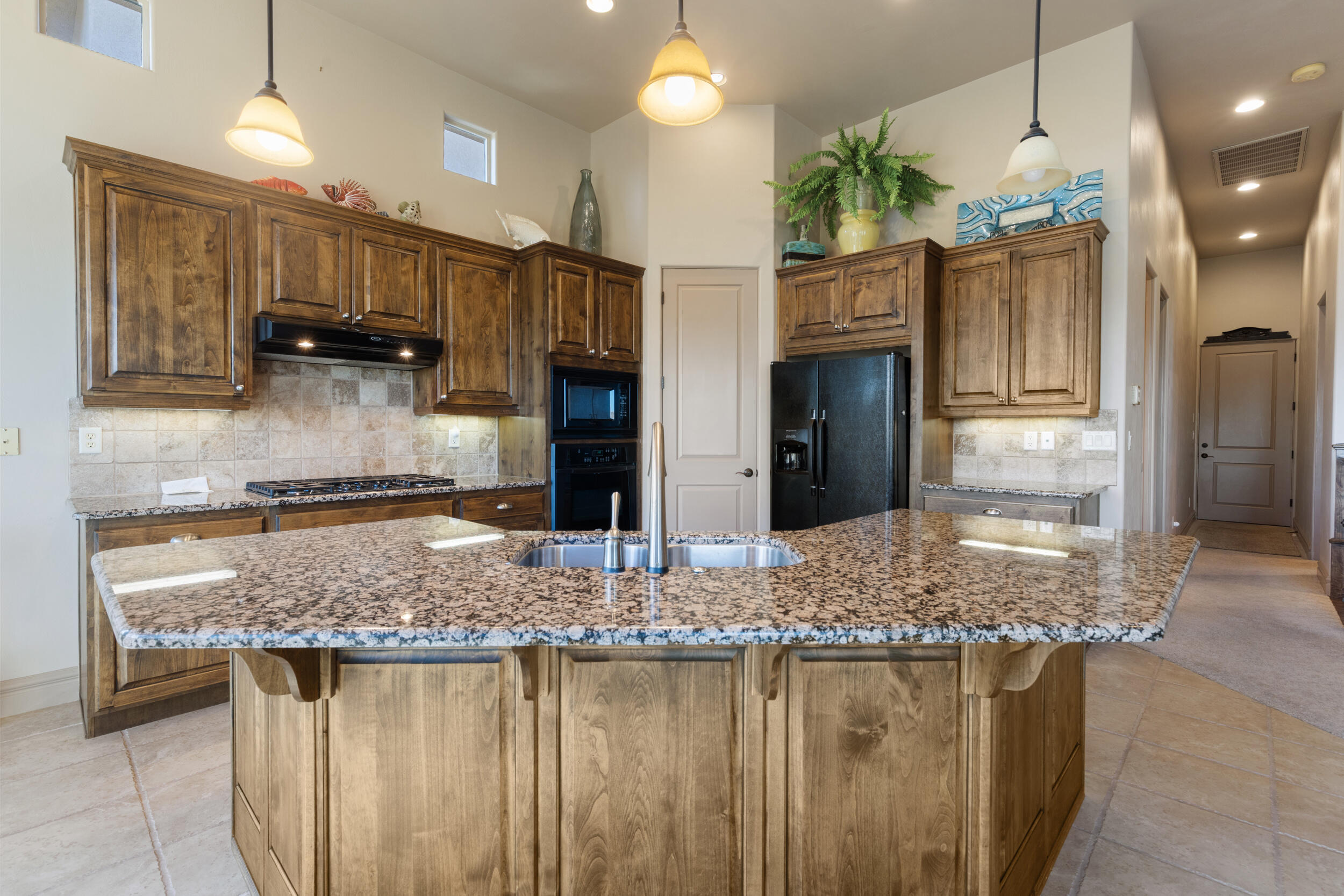 BRIDGEWATER TOWNHOMES AT SUNBROOK - Residential