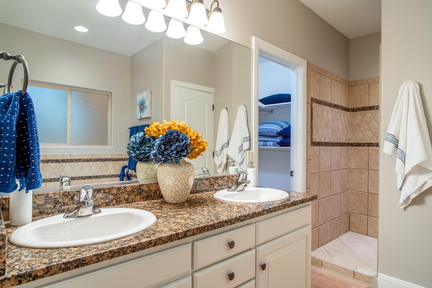 MEADOW VALLEY ESTATES - Residential