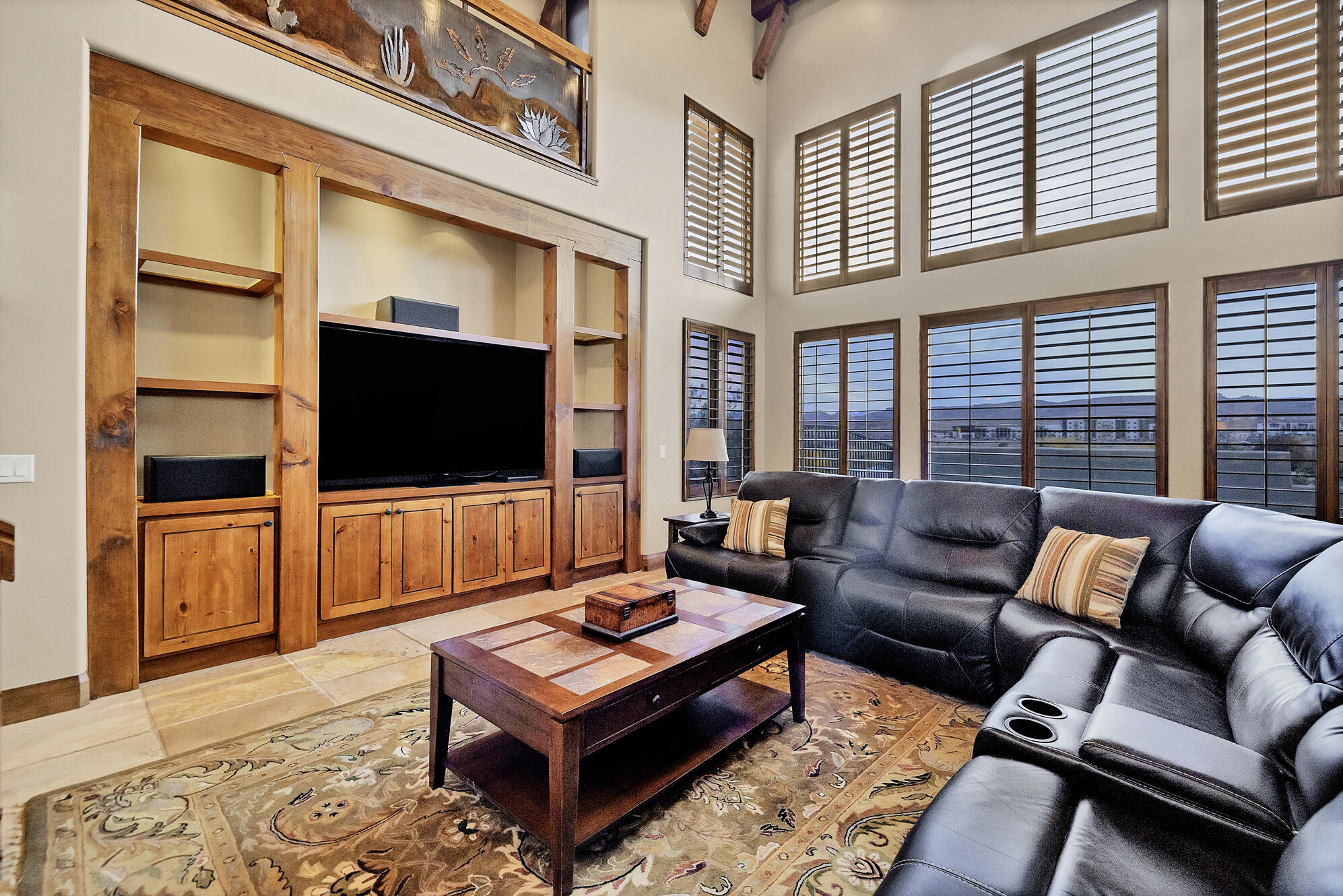 WHISPER RIDGE - Residential